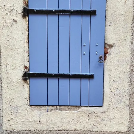 Maison De Ville: Historic Townhouse