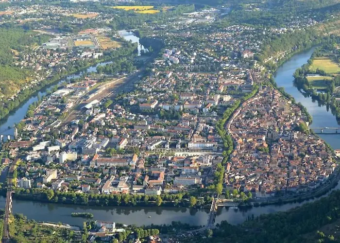 別荘 Maison De Dans Le Centre Historique De - Cosy Townhouse In The Historical Center Of カオール