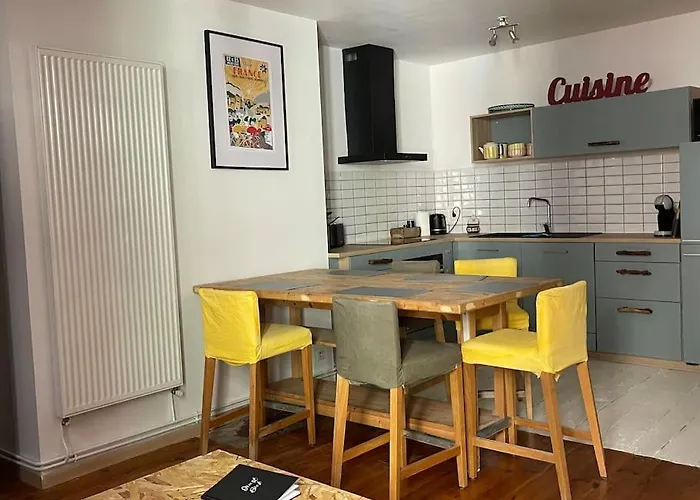 別荘 Maison De Dans Le Centre Historique De - Cosy Townhouse In The Historical Center Of カオール